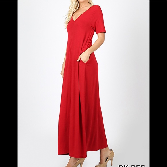Restocked- V-Neck Maxi Dress - Picture 4 of 6